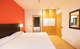 Apartamentos Maritimo Ris con garaje